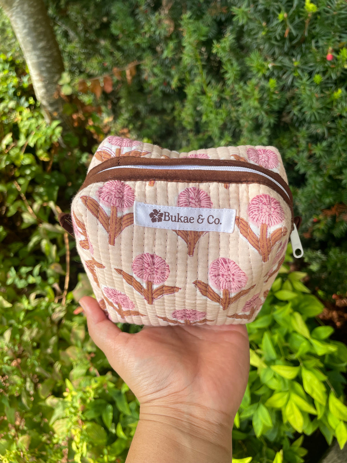 Quiet Light Box Pouch